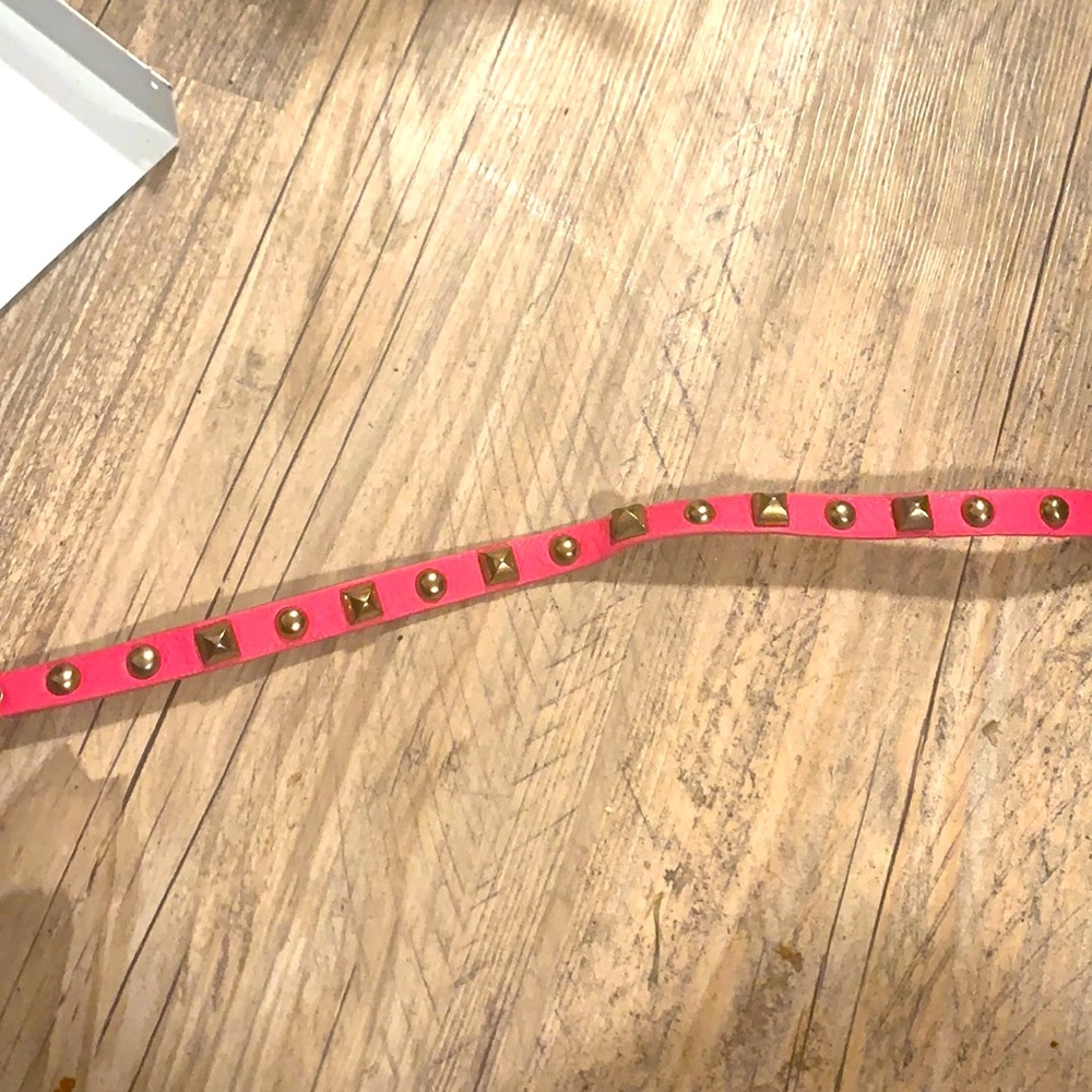 Studded pink choker (slightly rusted)